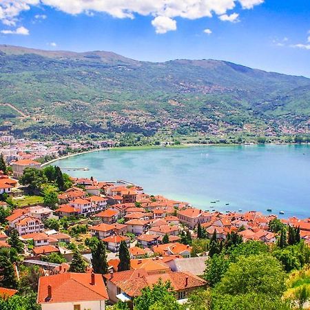 Villa Ohrid Bagian luar foto