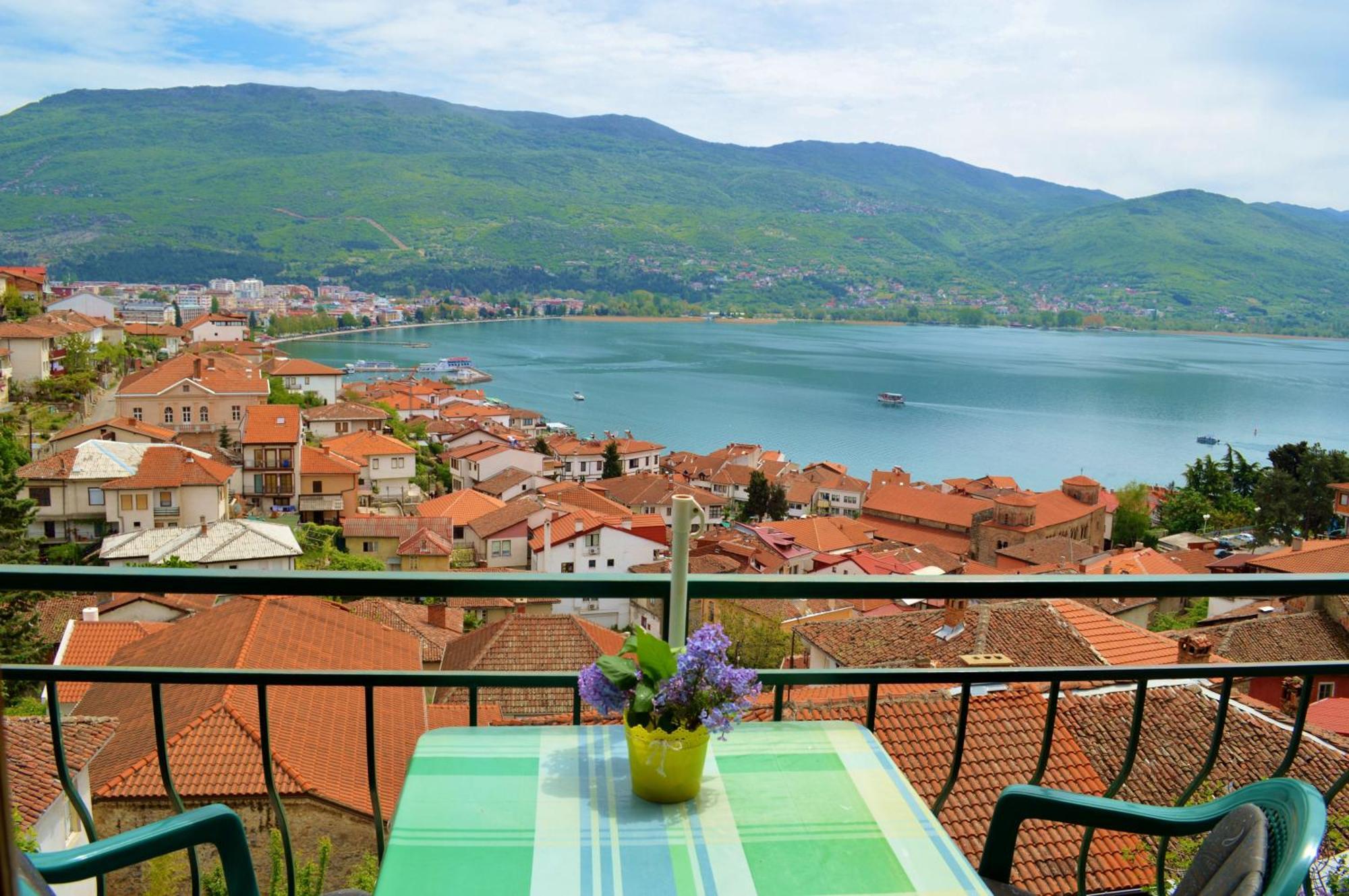 Villa Ohrid Bagian luar foto