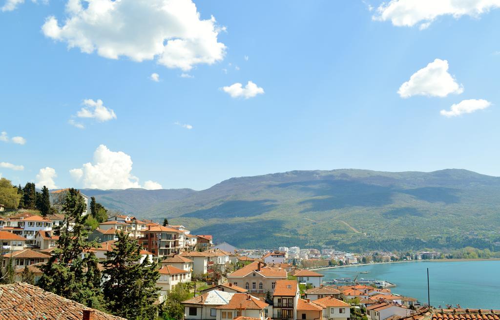 Villa Ohrid Bagian luar foto